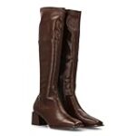 Botas Altas Color Crudo: Análisis y Comparativa de las Mejores Opciones para Este Otoño Botas Altas Color Crudo: Análisis y Comparativa de las Mejores Opciones para Este Otoño